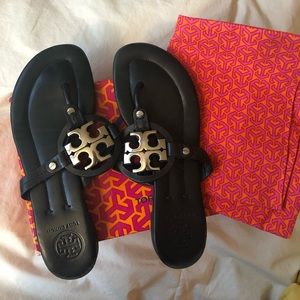 Tori Burch Sandals 7.5